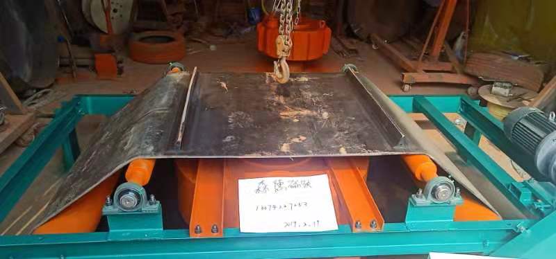 強(qiáng)力吸鐵器全自動雙層輸送帶式滾筒